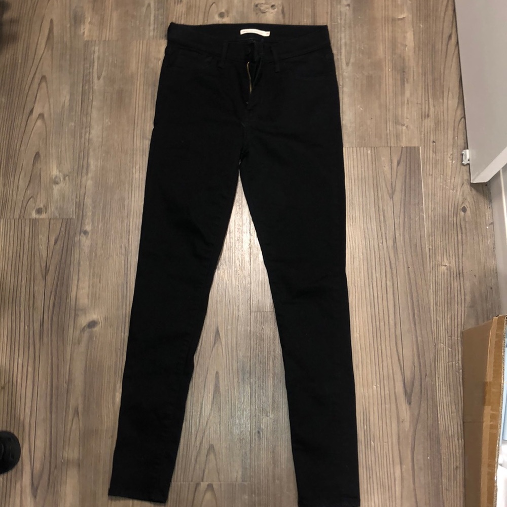 Levi’s Black Jeans (720s)